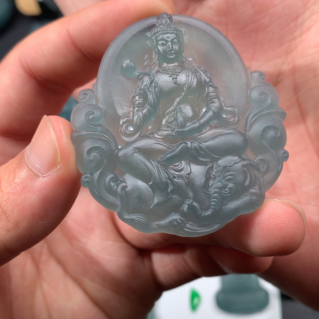 定制翡翠未镶嵌水**成