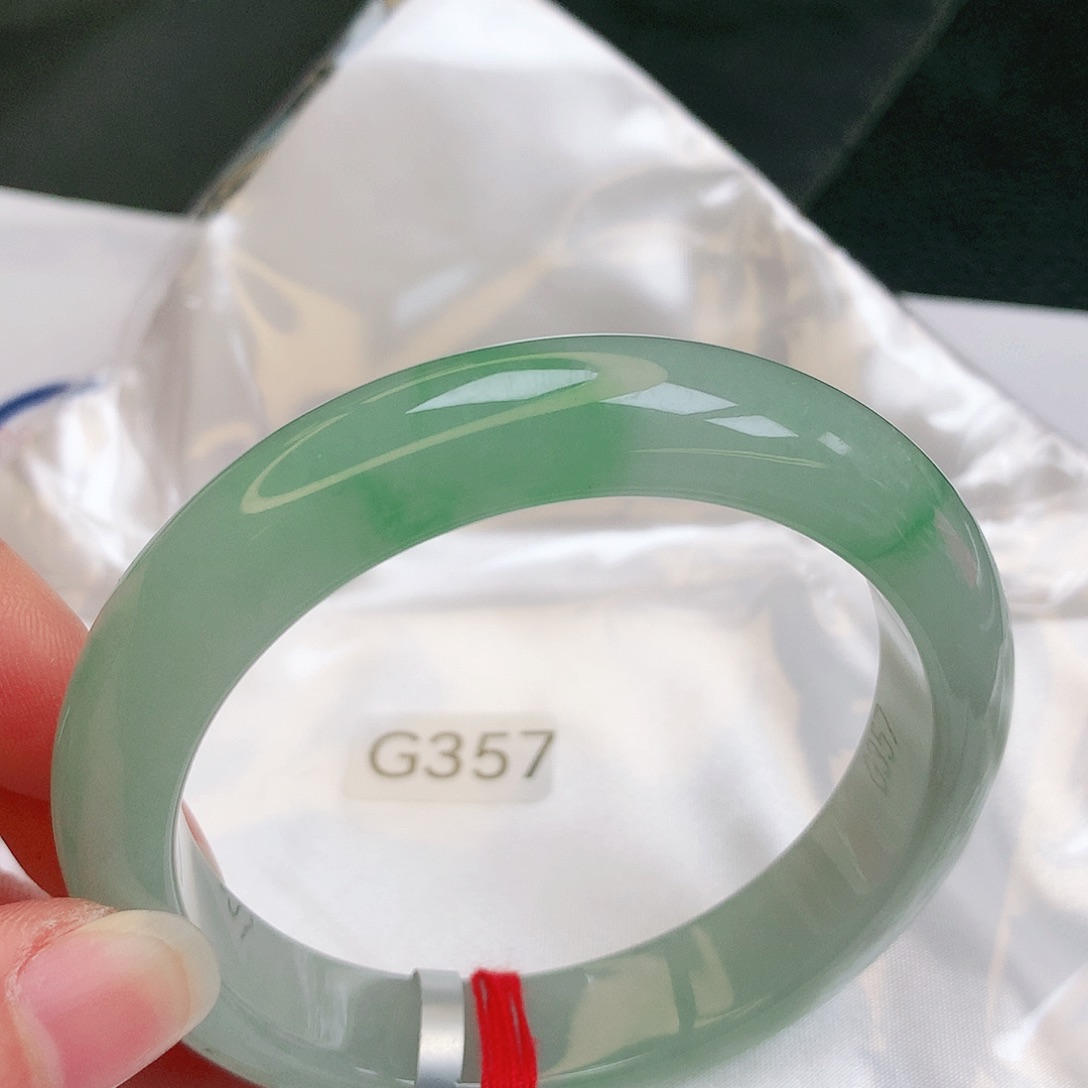 【闪购商品】翡翠手镯未镶嵌缅甸天然a货翡翠