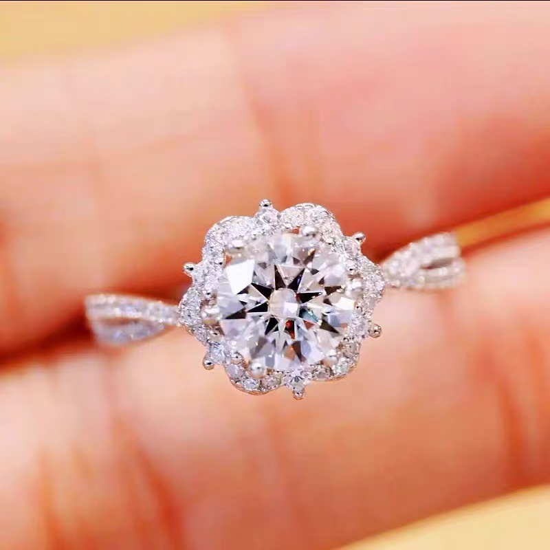 925银莫桑石银制品 【爱莎公主】0.5-2卡奢华订婚求婚结婚轻奢时尚