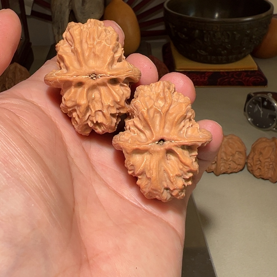 小***啊文玩核桃吊坠方块43