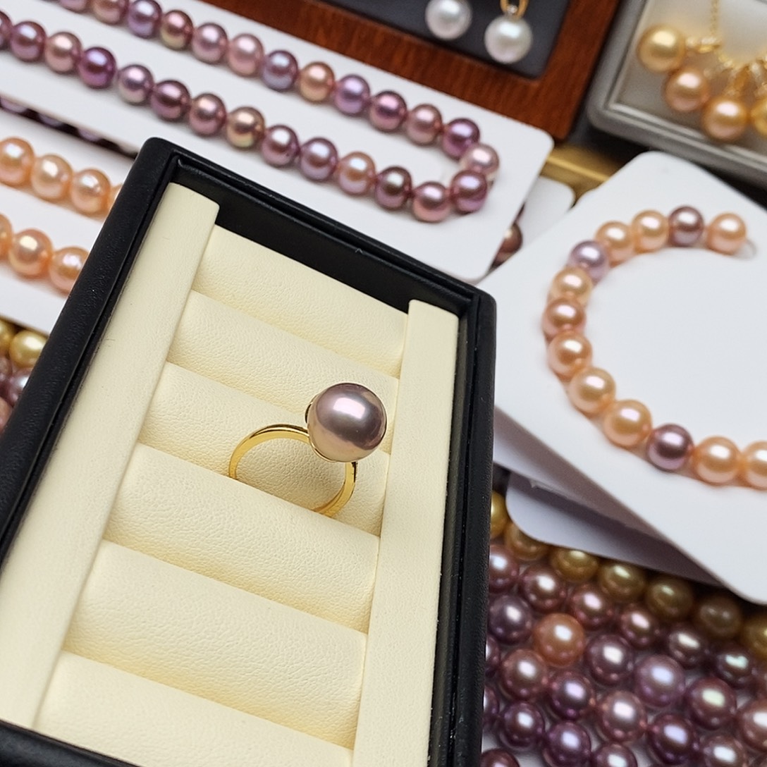 银S925镶嵌淡水珍珠颈饰