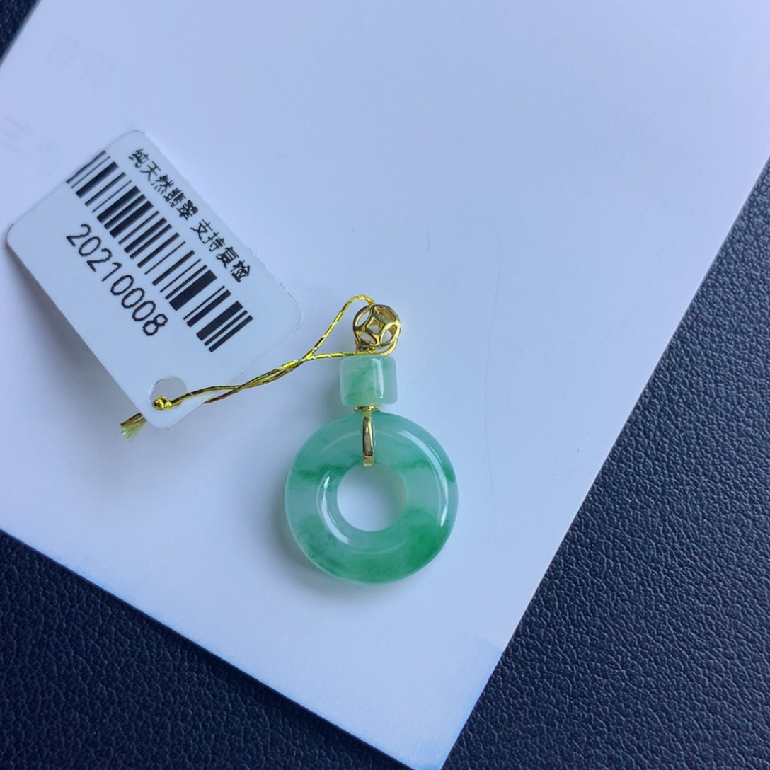 翡翠颈饰未镶嵌甜甜圈