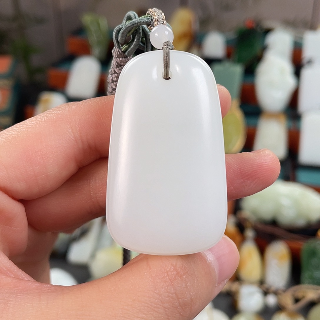 未镶嵌和田玉挂件