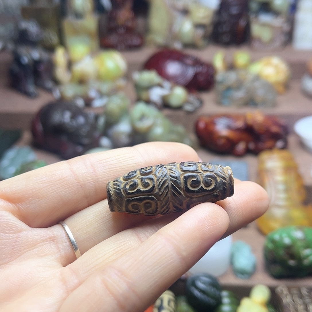 白玉菩提吊坠136。。