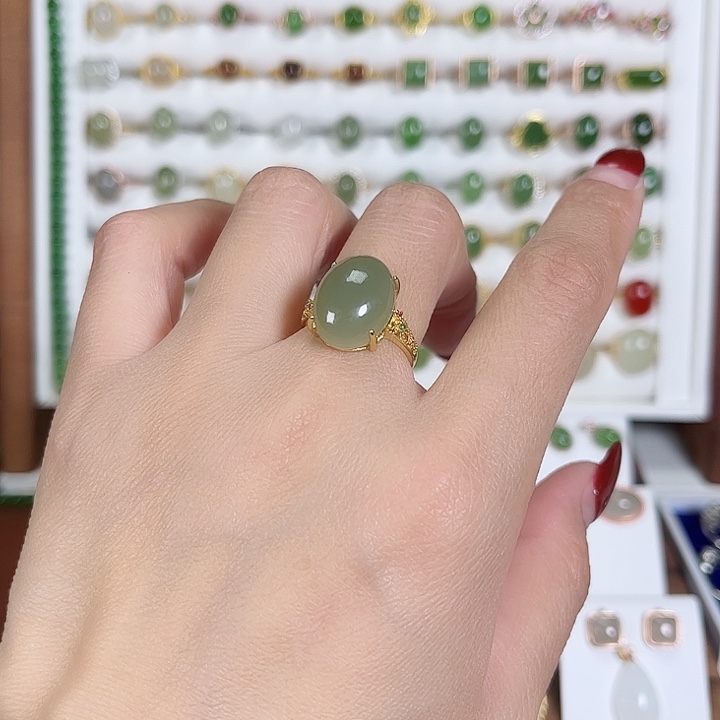 和田玉戒指银S925镀金镶嵌