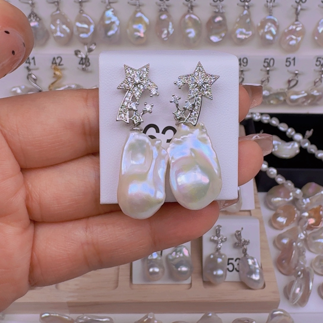 银S925镶嵌淡水珍珠耳饰