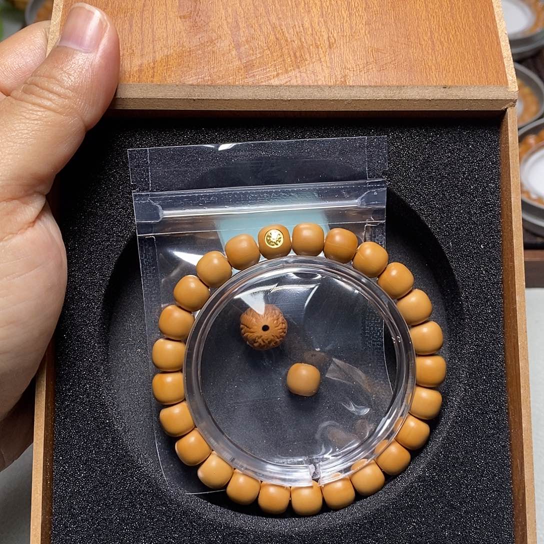 猴头核桃手串79号柔光手工老型9左右