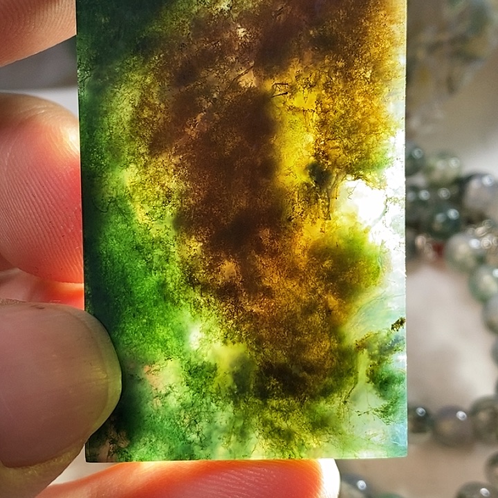 王***彤玛瑙/玉髓未镶嵌吊坠(赠链)