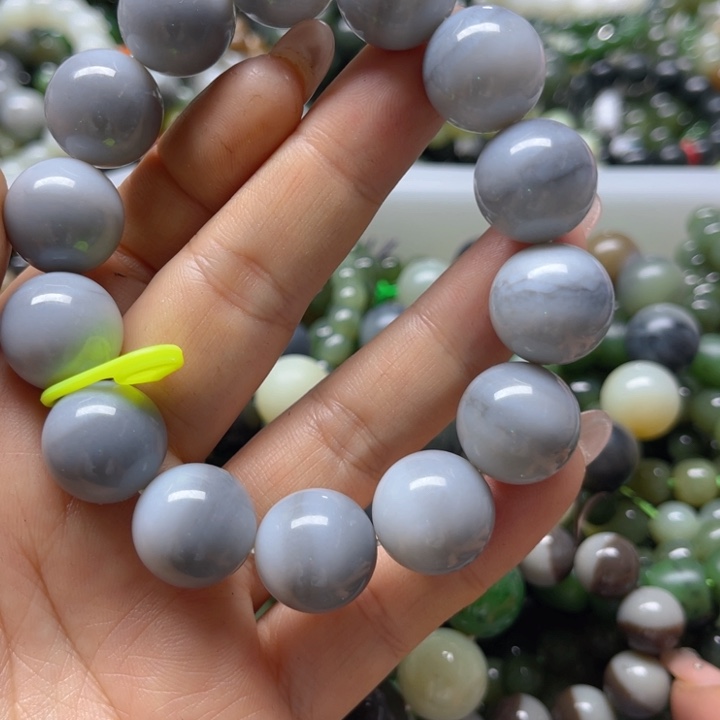 手链未镶嵌和田玉