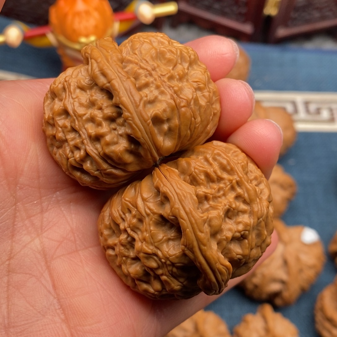 文玩核桃把件38球白