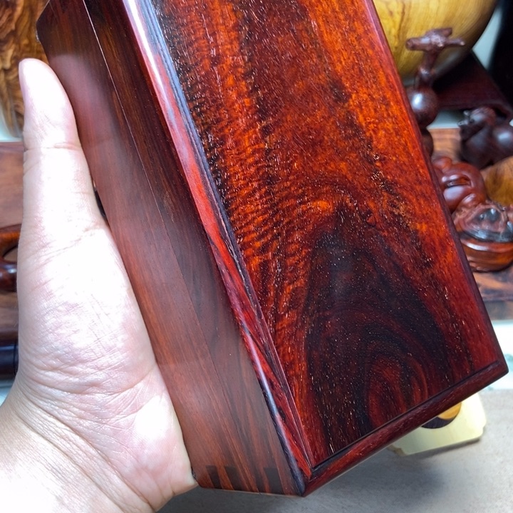 檀香紫檀（小叶紫檀）盒子