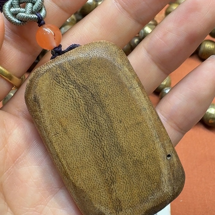 大叶紫檀（黑酸枝木类）