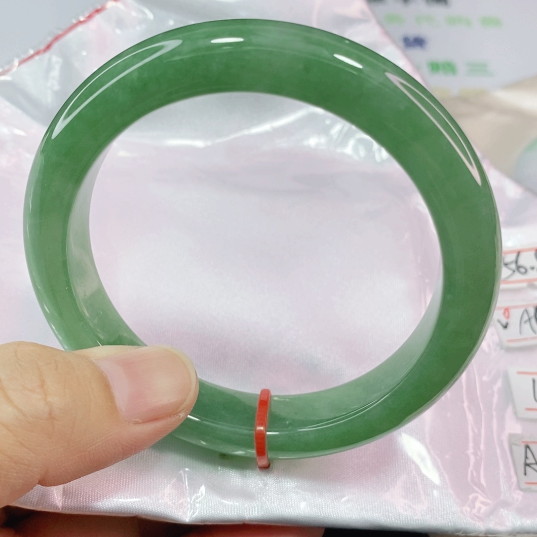 未镶嵌手镯翡翠56.8圈口完整