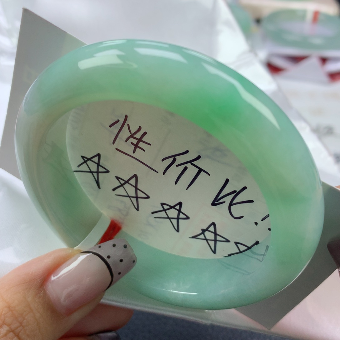 翡翠手镯未镶嵌54正