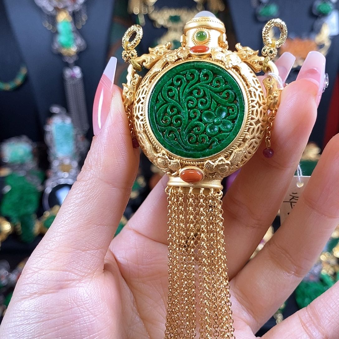 翡翠银S925镶嵌颈饰吊坠