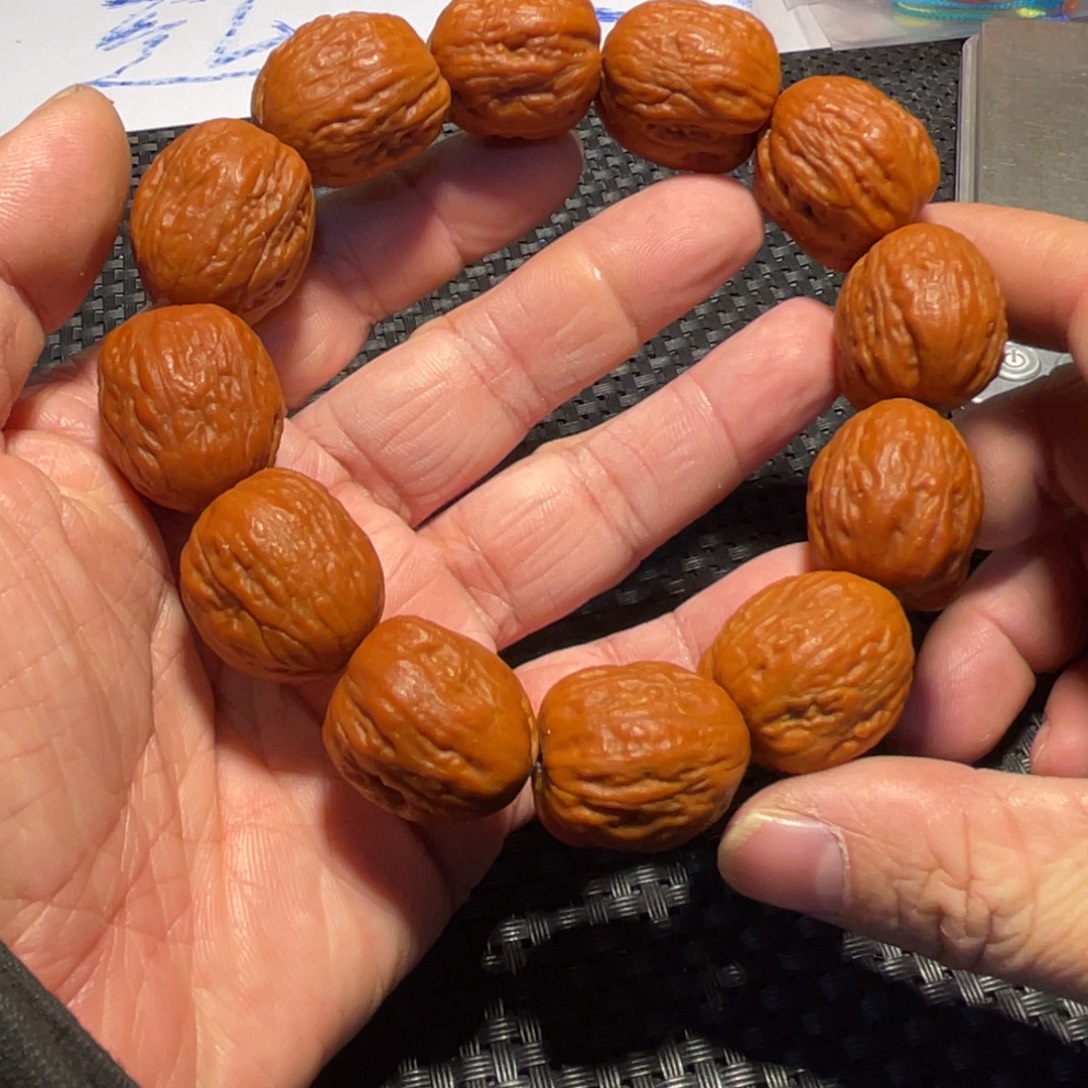 文玩核桃手串红石元宝21