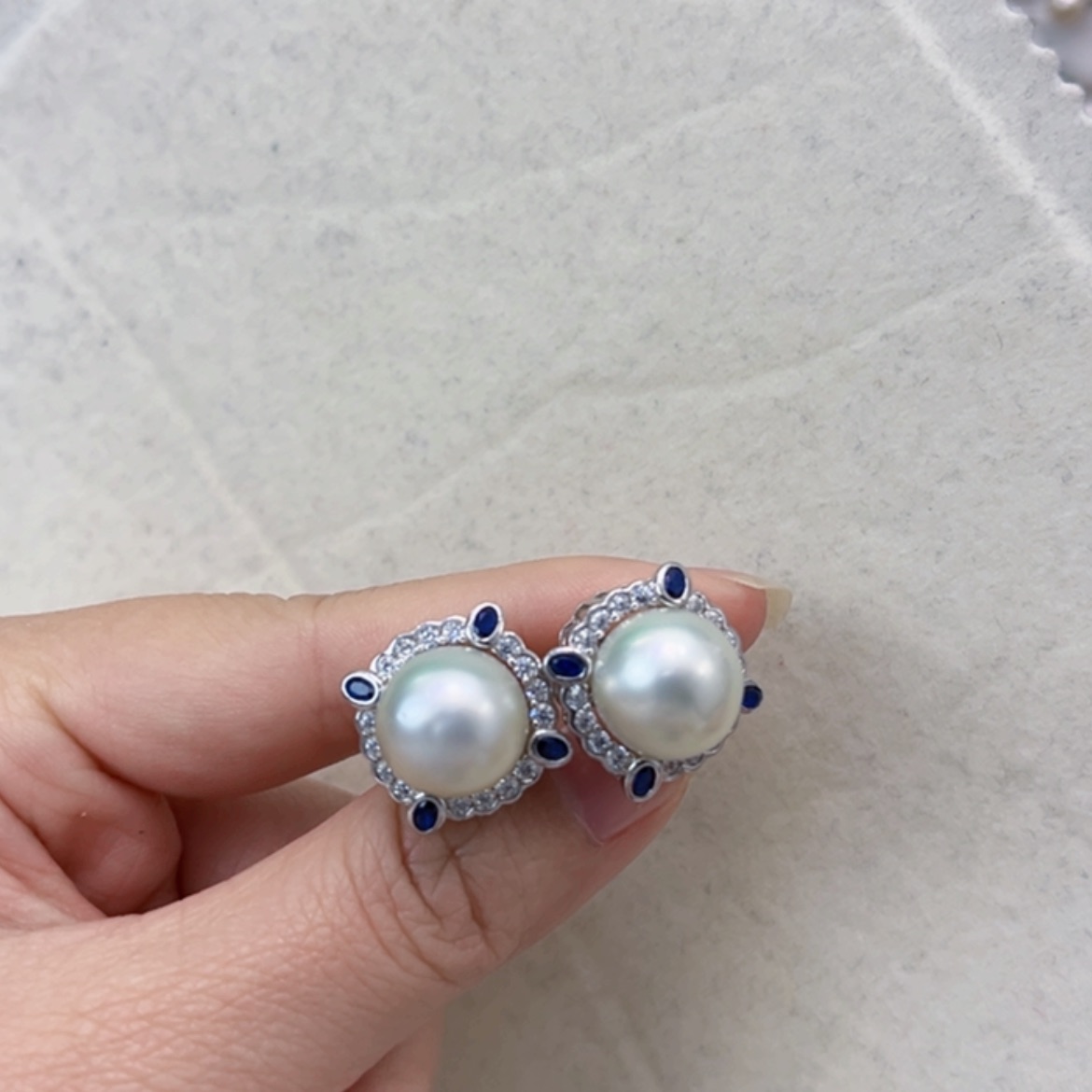 【闪购商品】海水珍珠耳饰未镶嵌