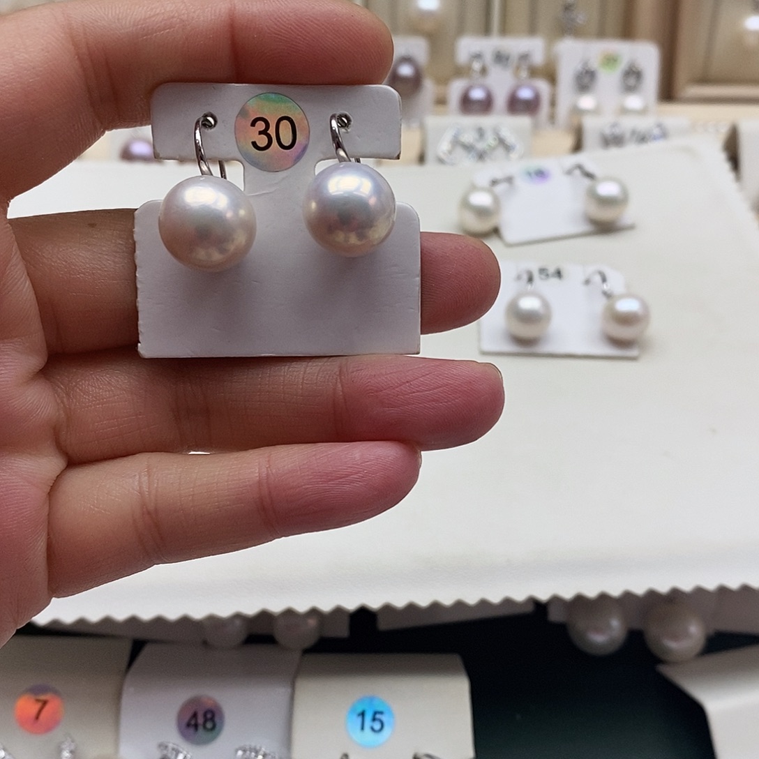 ****妈淡水珍珠颈饰银S925镶嵌