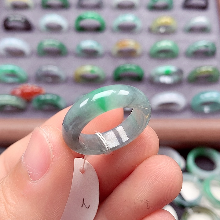 翡翠戒指未镶嵌17号