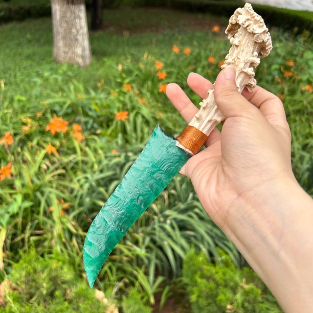 Cosplay绿色猫眼石纯手工打制石器猎刀摆件生日礼物礼品玩具礼品