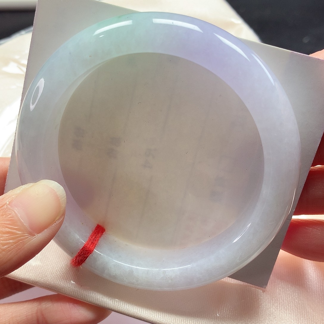 翡翠手镯未镶嵌55圈