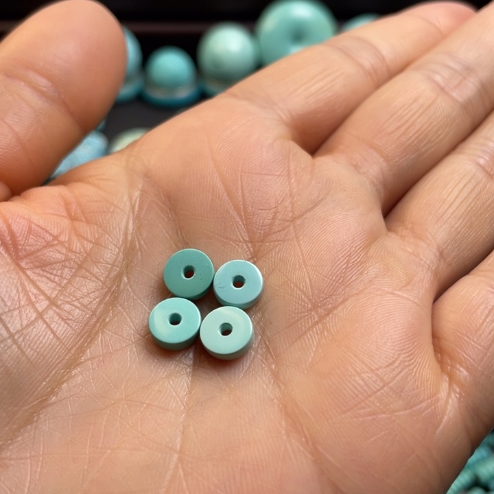 绿松石颈饰未镶嵌瑞**0