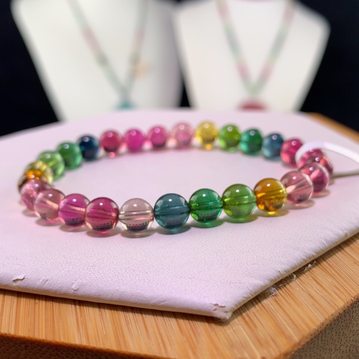 双色碧玺手链未镶嵌