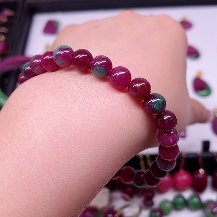 红宝石手串未镶嵌