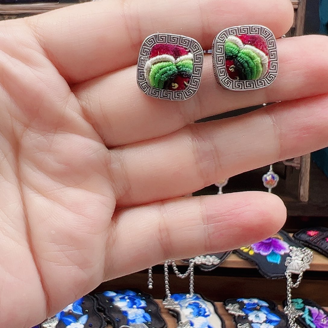 织绣手工刺绣工艺品