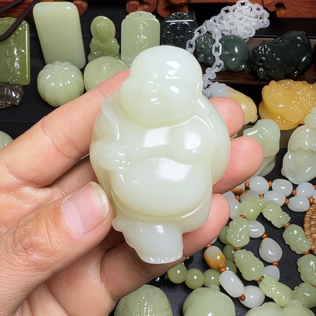 玉新疆天然料子精品