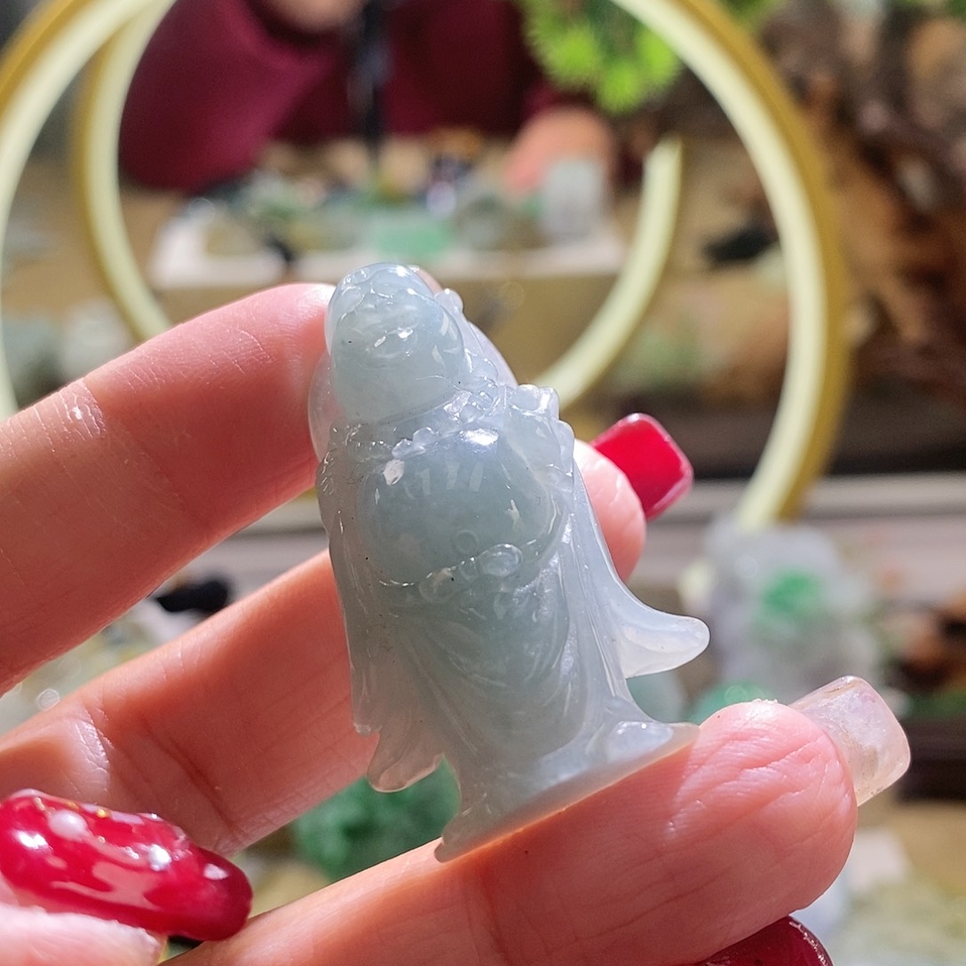 【闪购商品】翡翠颈饰未镶嵌佛