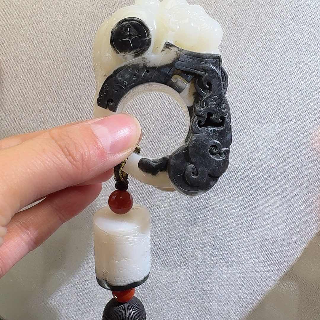 和田玉颈饰未镶嵌米达扳指内径23mm