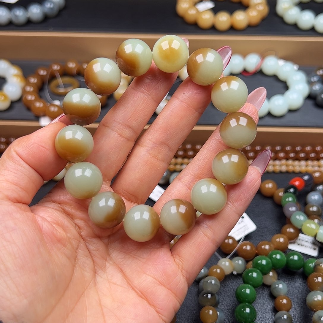 和田玉未镶嵌手链