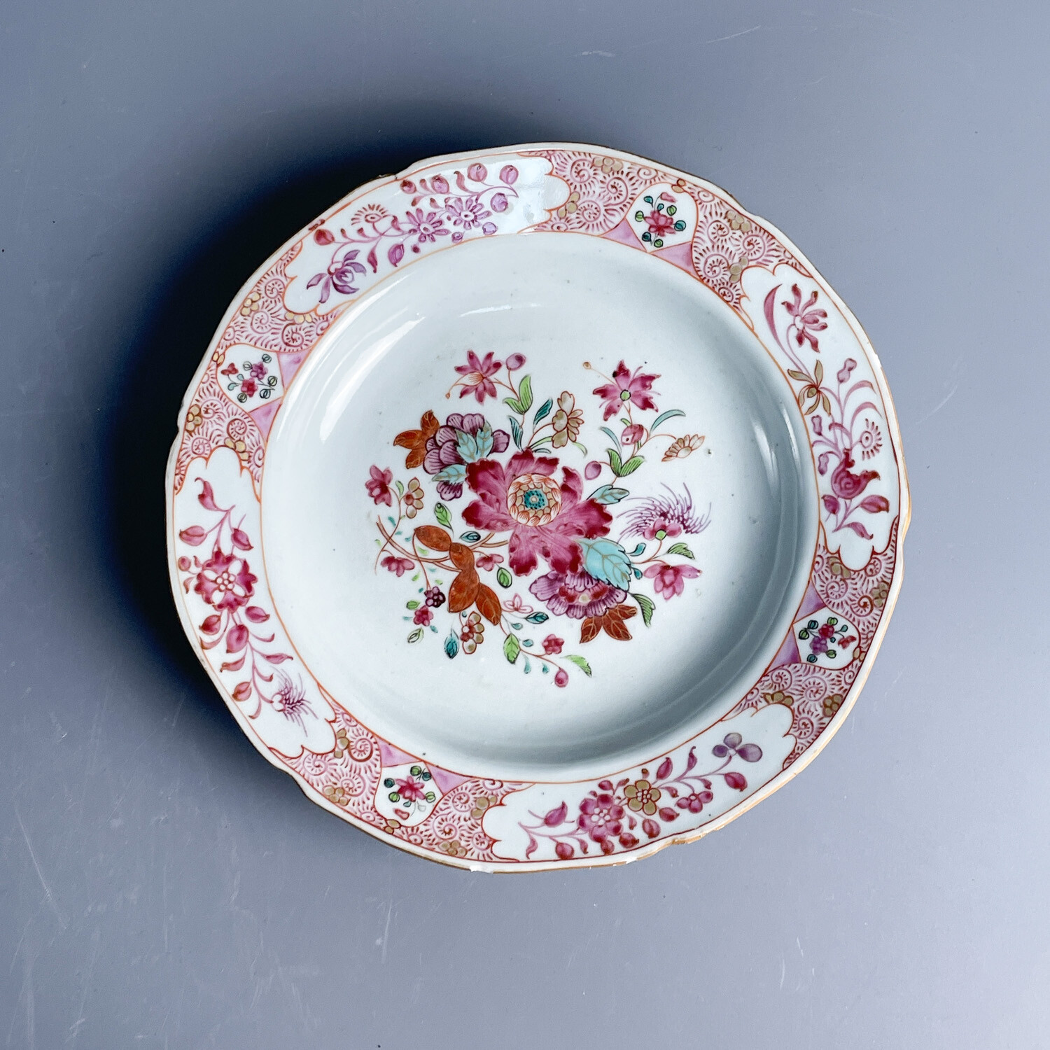 M25LH001E68 - 清乾隆 胭脂水粉彩花卉纹赏盘2
