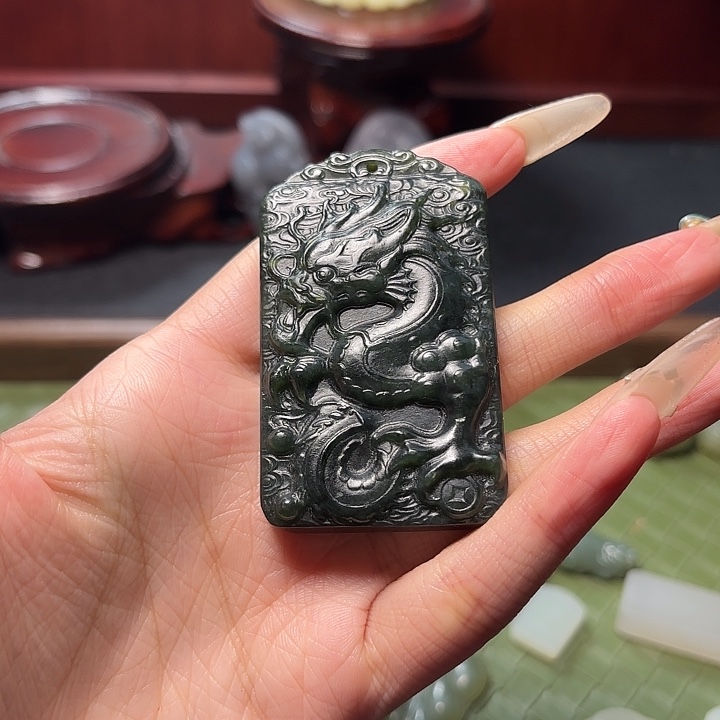 和田玉未镶嵌颈饰多样性发货