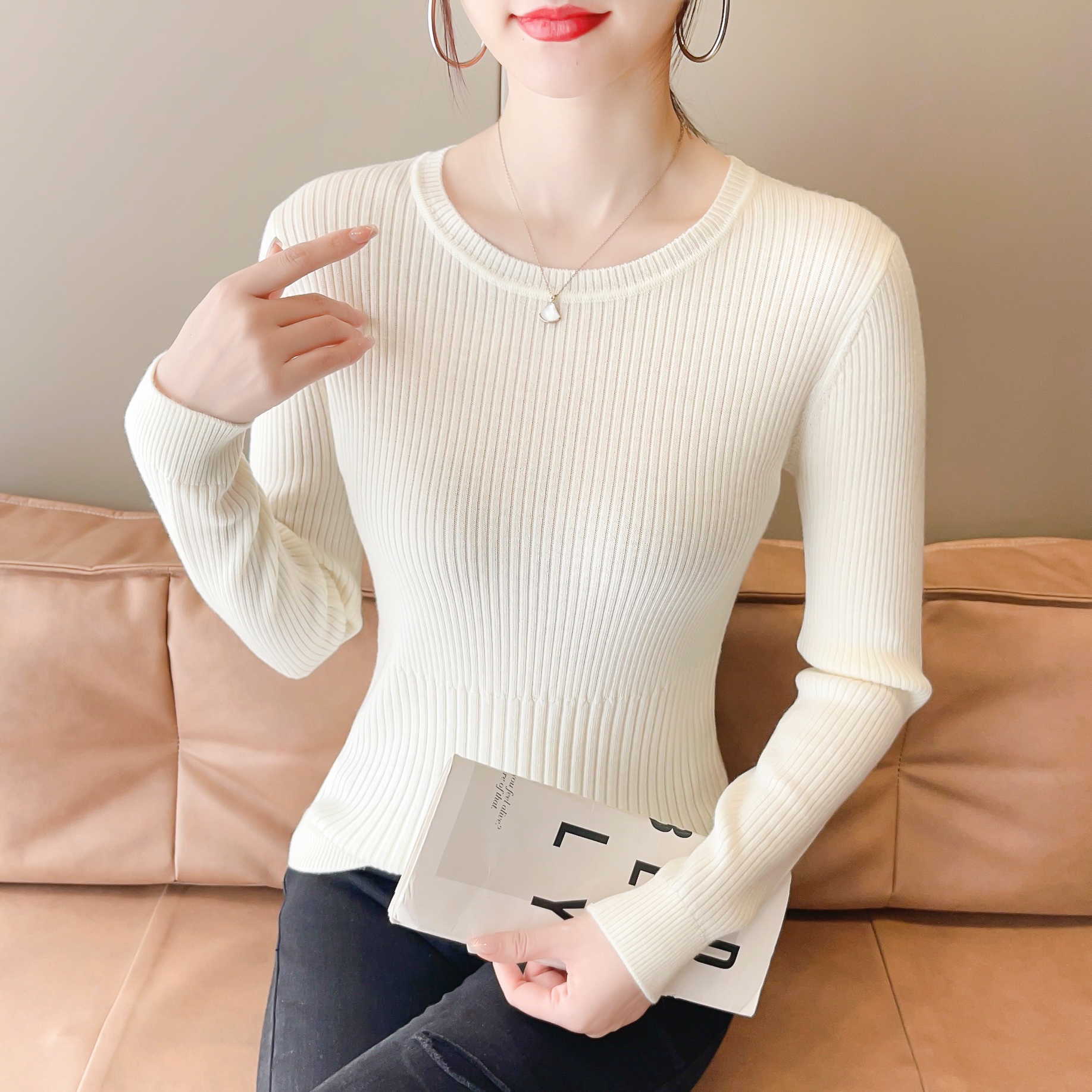 圆领德国的扬子精纺纱线100%美丽诺丝光羊毛修身时尚百搭打底衫