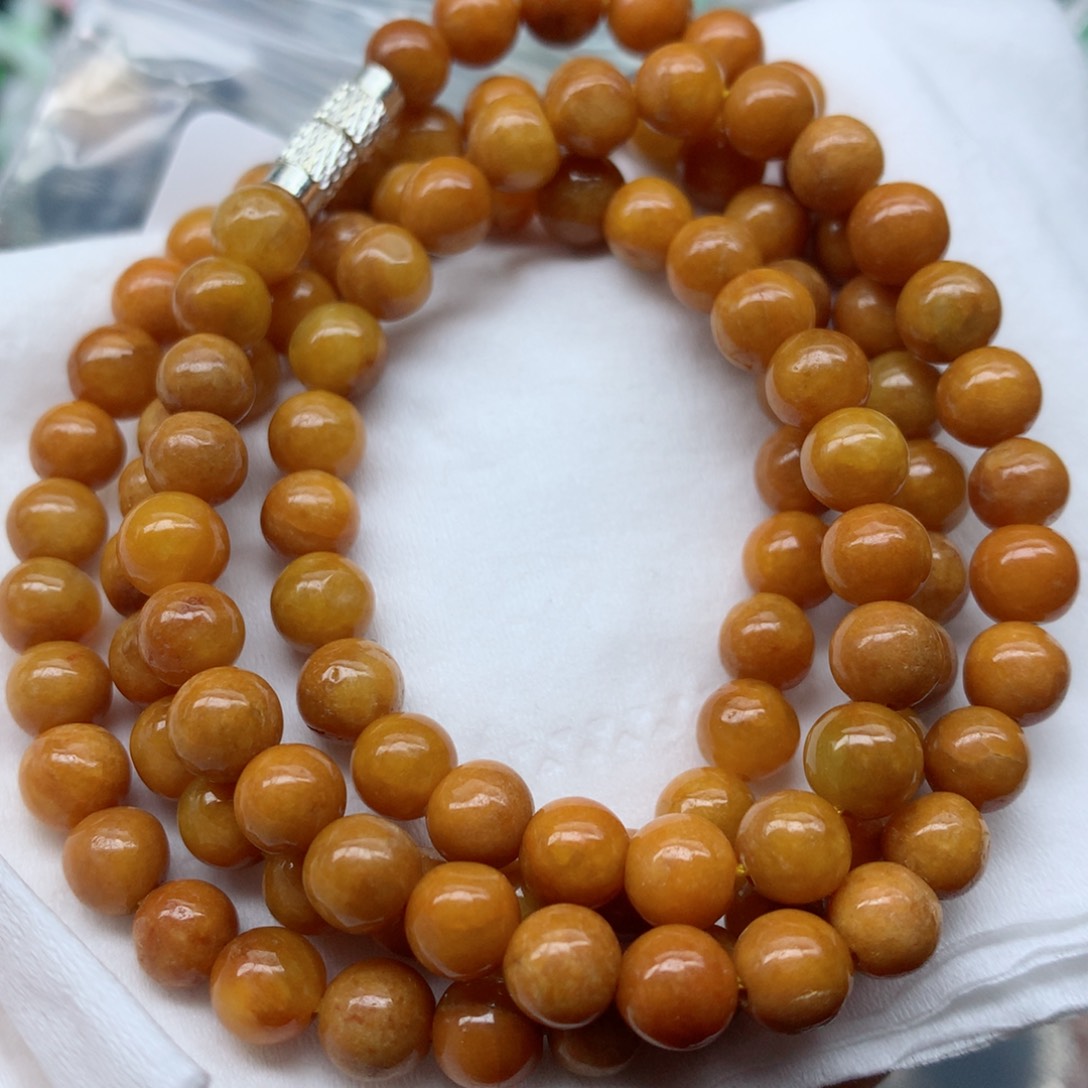 翡翠颈饰未镶嵌手串