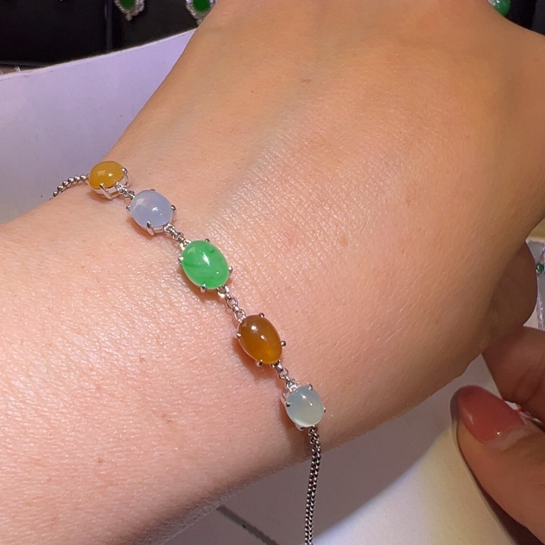 翡翠颈饰18K金镶嵌手链