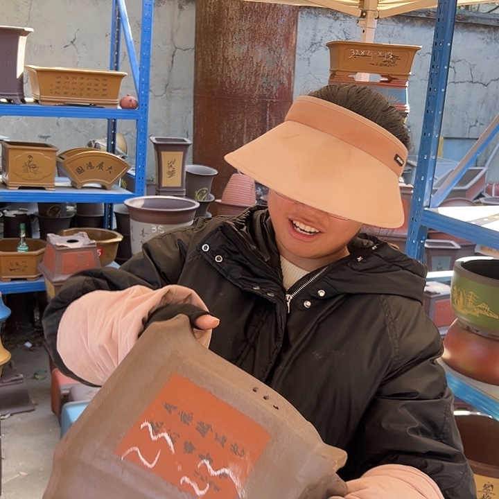 23红切角四方花盆花盆