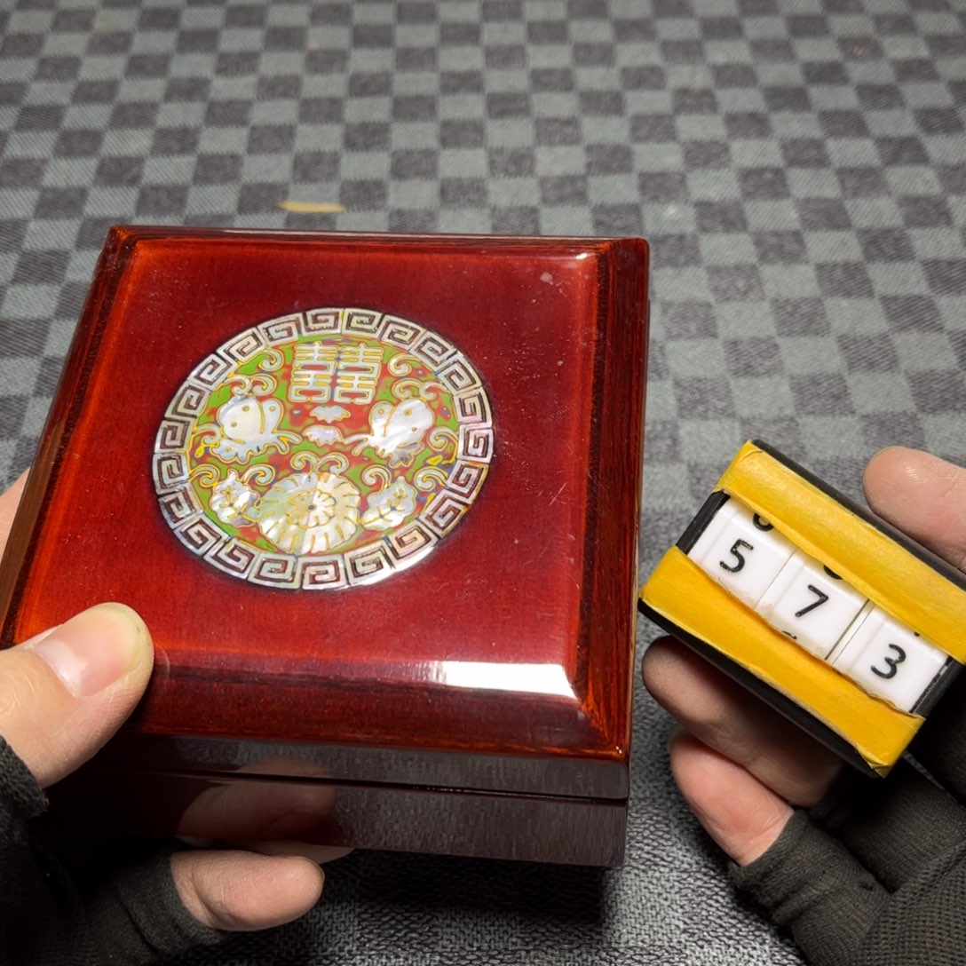 瓷片/中古商品非全新，下单找主播看细节 