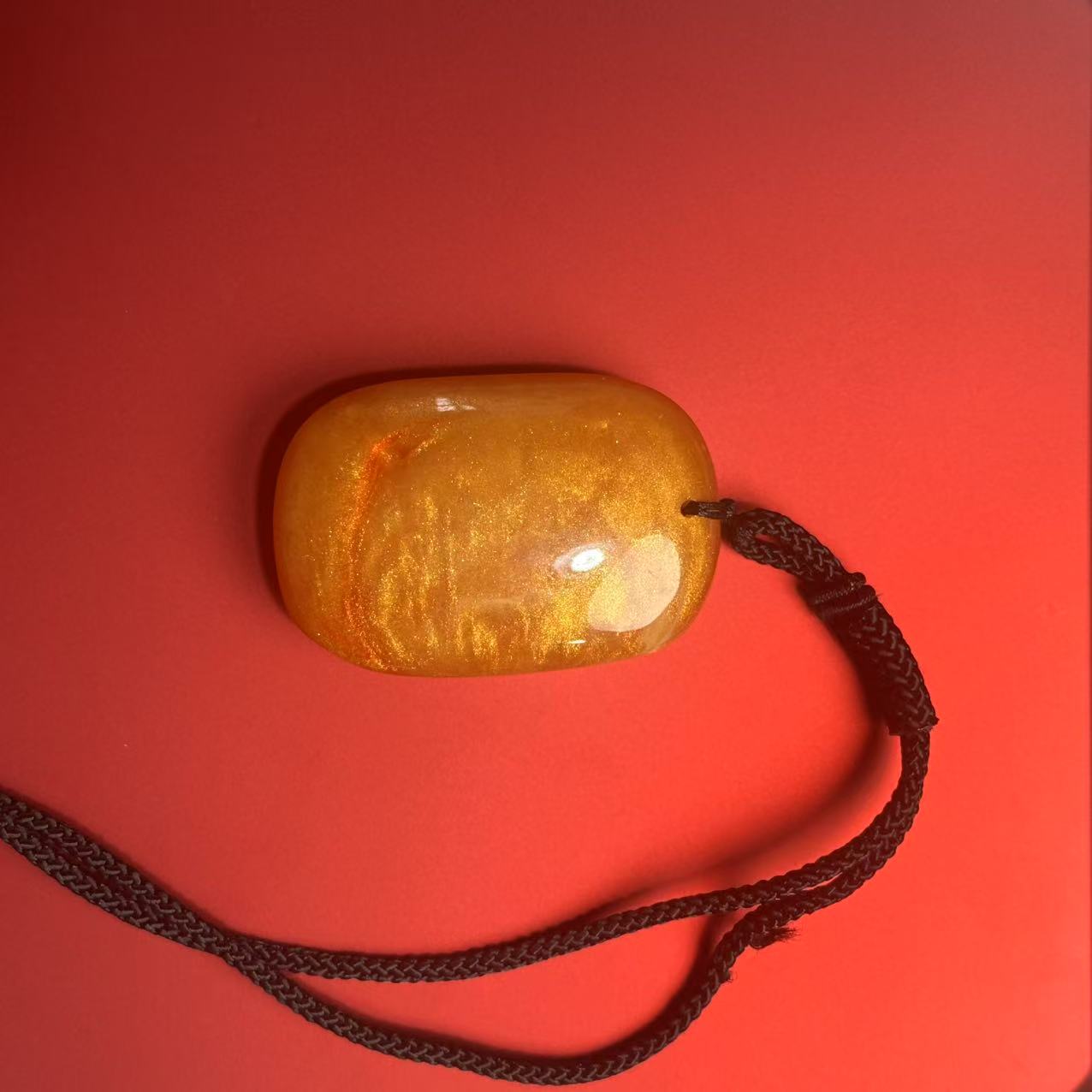 【百世璀璨 尽耀光芒】龙血松吊坠CC27