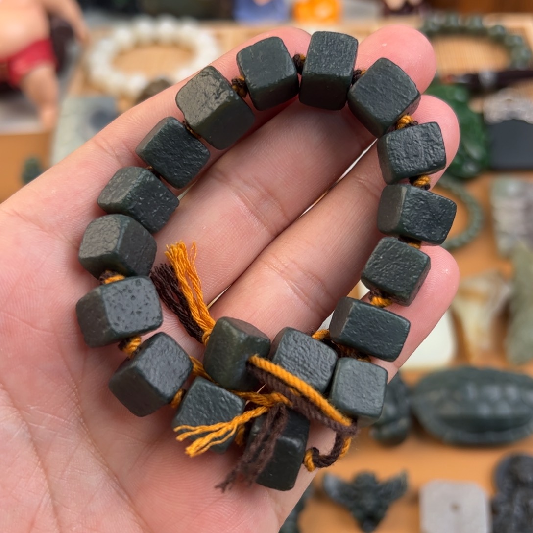 和田玉手链未镶嵌