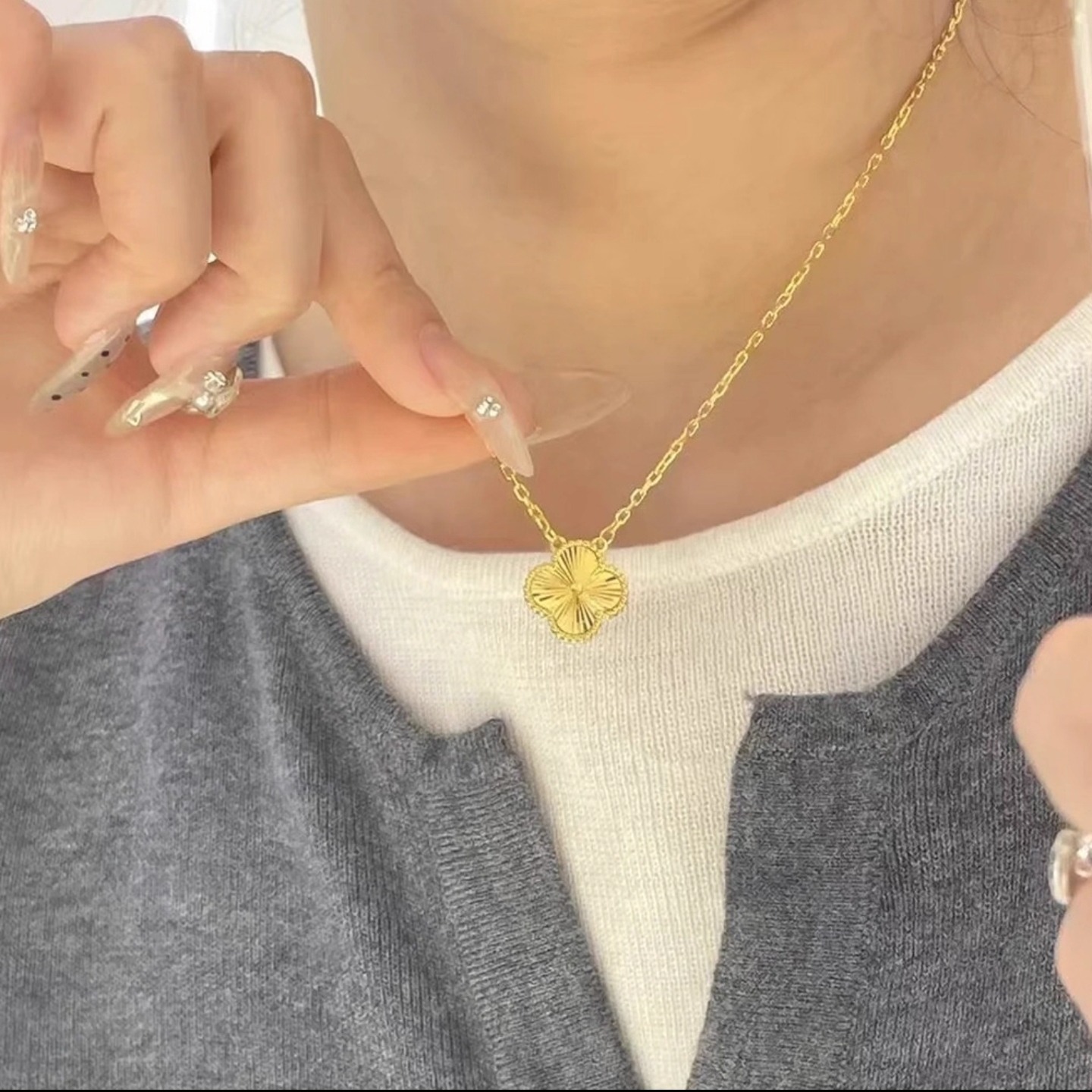 【粉丝专享】轻奢小众四叶草项链女配饰高级感锁骨链吊坠项饰