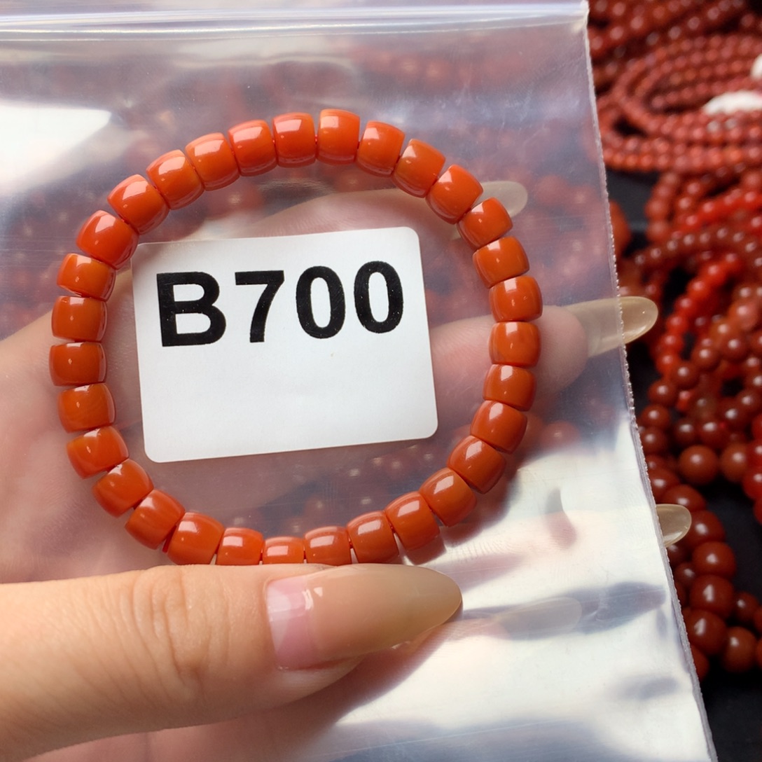 用***5南红玛瑙未镶嵌手链