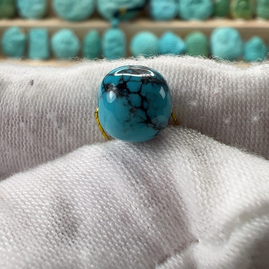 未镶嵌绿松石老型珠8x7.6 m m