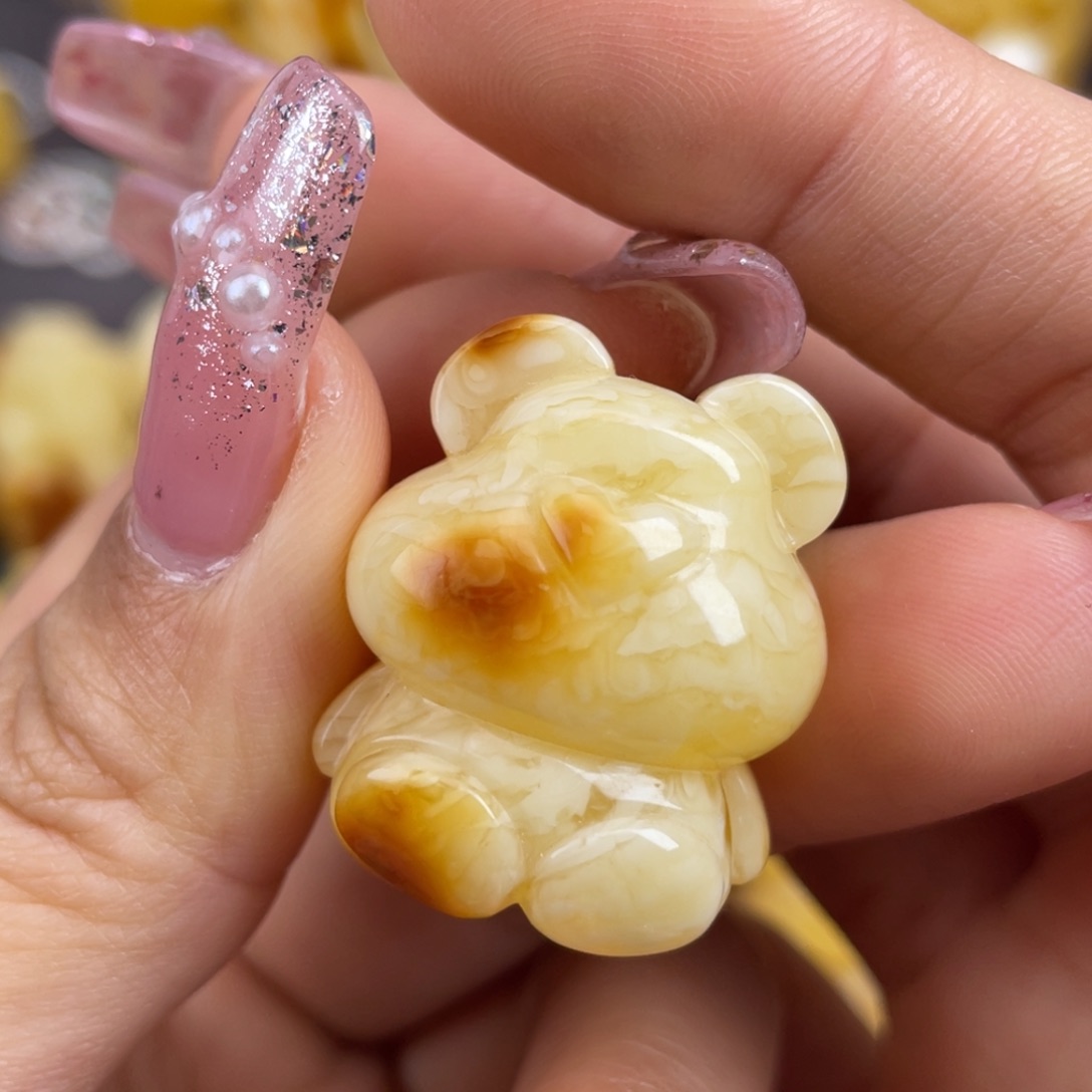 琥珀裸石未镶嵌蜜蜡