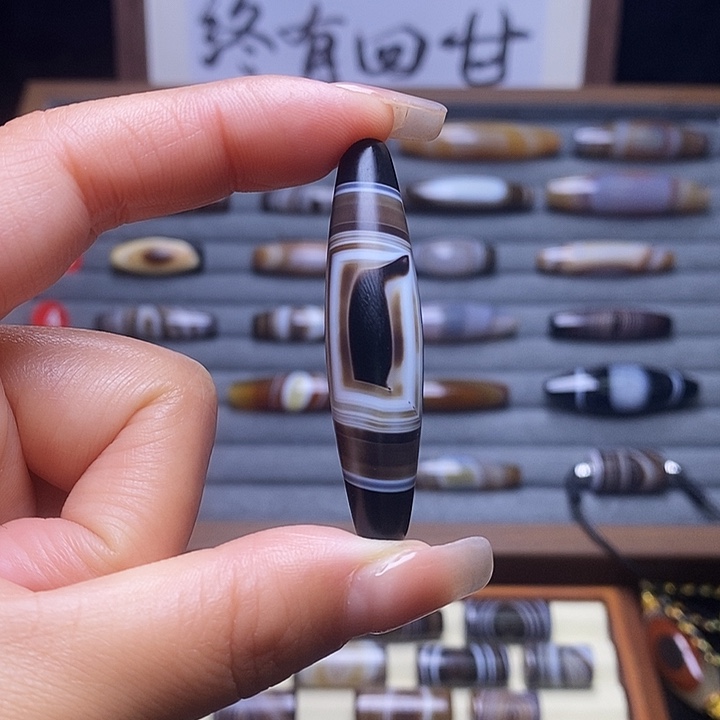 ****头玛瑙/玉髓未镶嵌颈饰