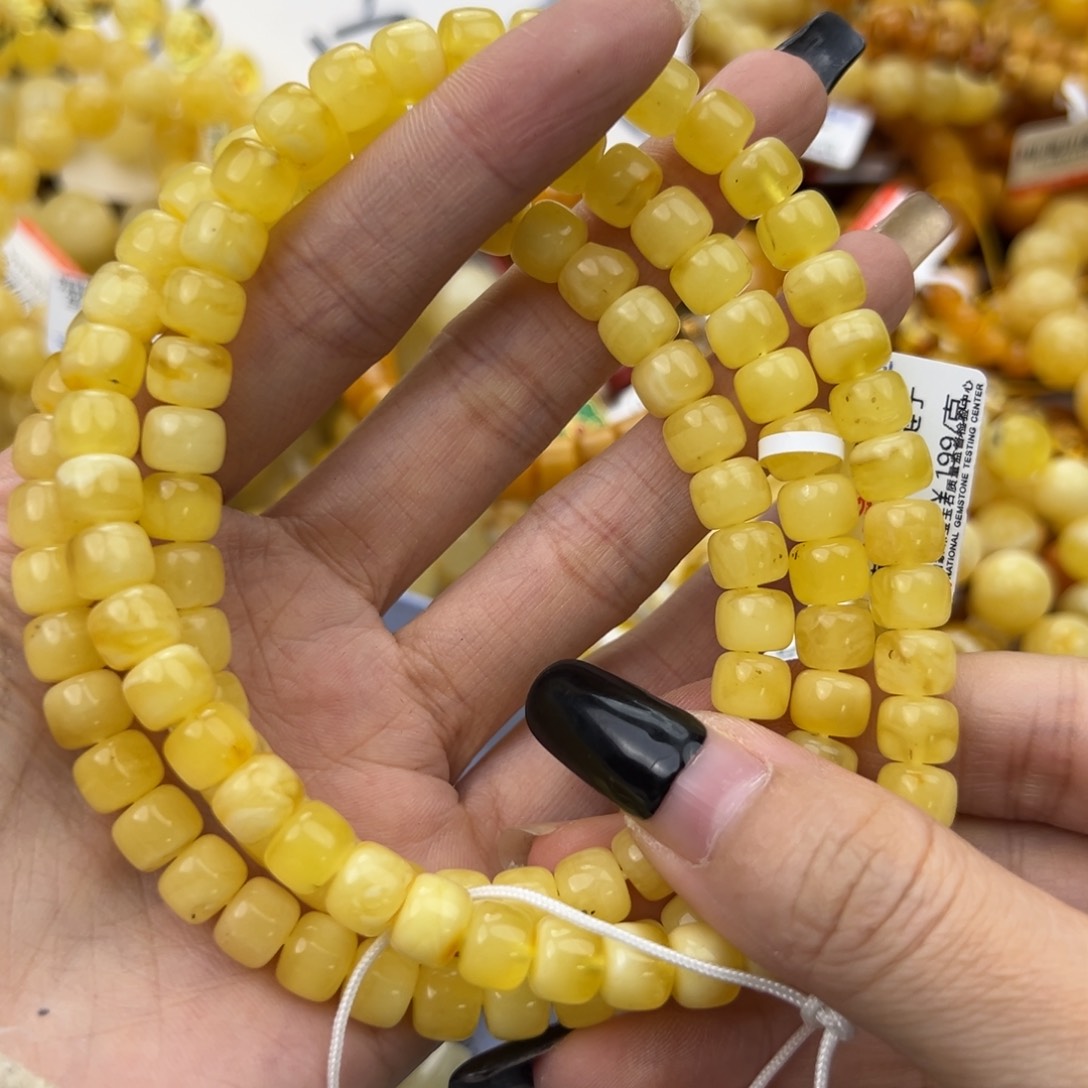 琥珀珠宝奇石未镶嵌