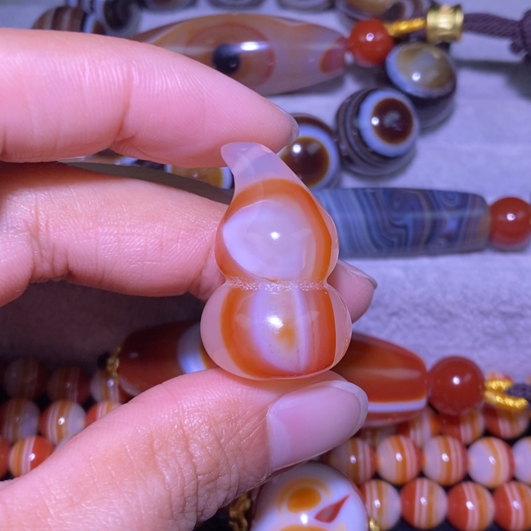 玛瑙/玉髓未镶嵌颈饰