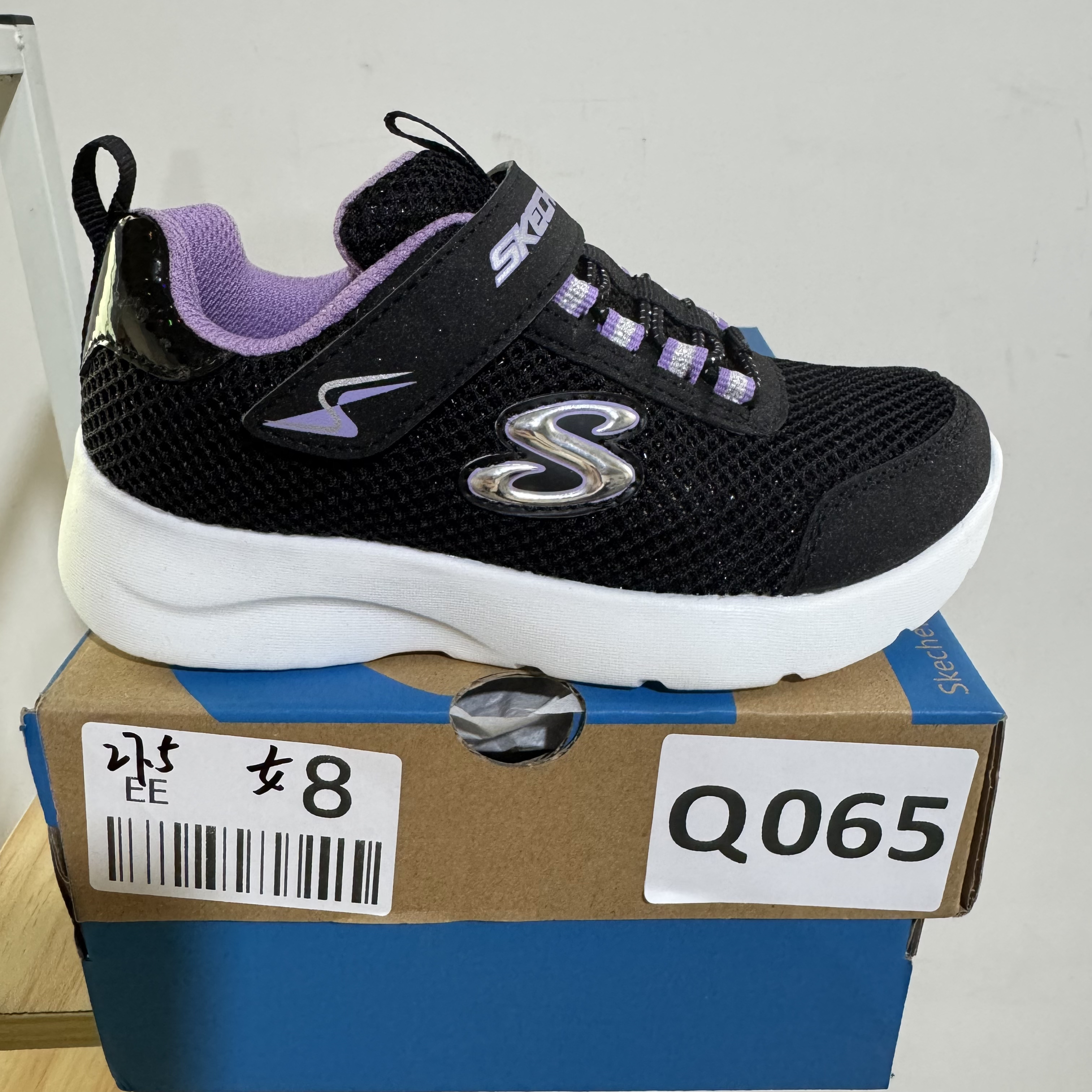SKECHERS/斯凯奇Q065 女童运动鞋 27.5码